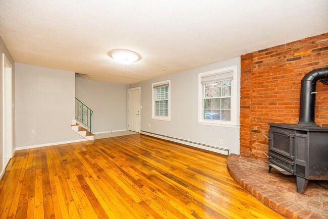 Building Photo - 474 Franklin St