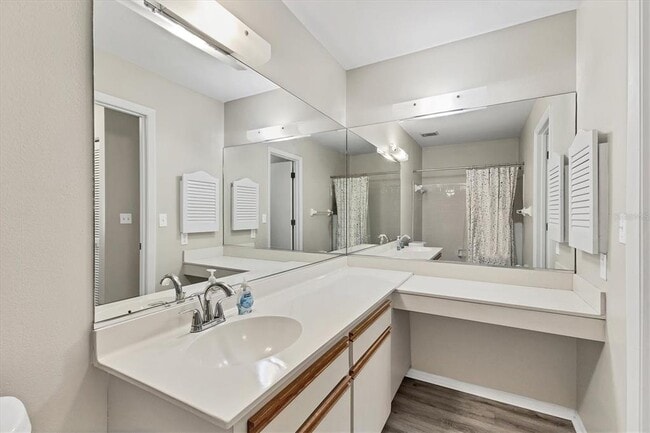 Building Photo - 7866 Eagle Creek Dr