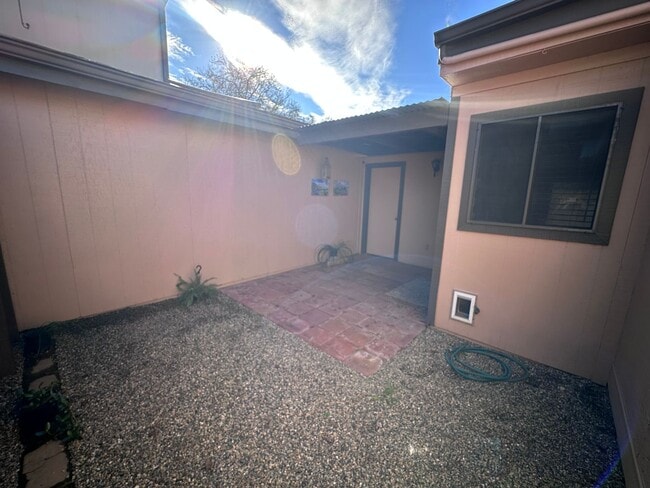 Building Photo - NW Visalia Home Coming Soon!