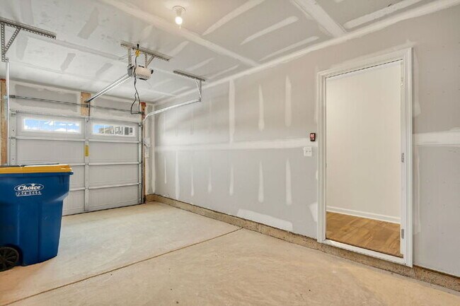 Building Photo - For Rent – Brand-New 3-Story Townhome in Harpers Mill