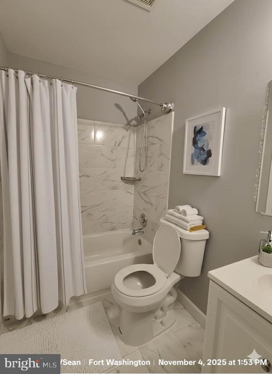 Building Photo - 11904 Aten St