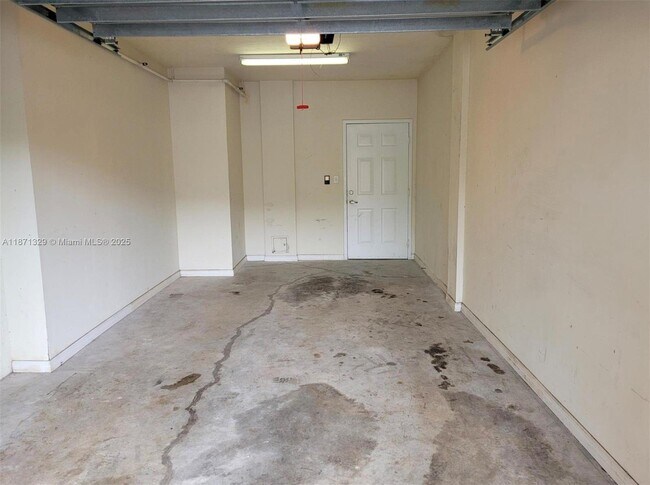 Building Photo - 6466 Emerald Dunes Dr