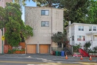 Building Photo - 2982 Park Blvd