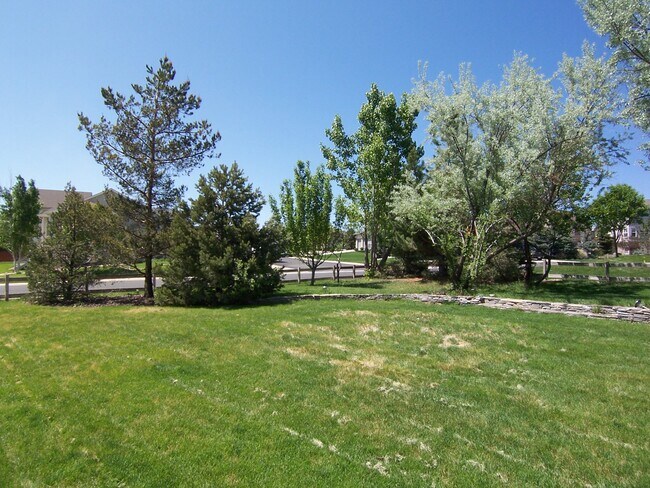 Building Photo - 7201 Dove Ct