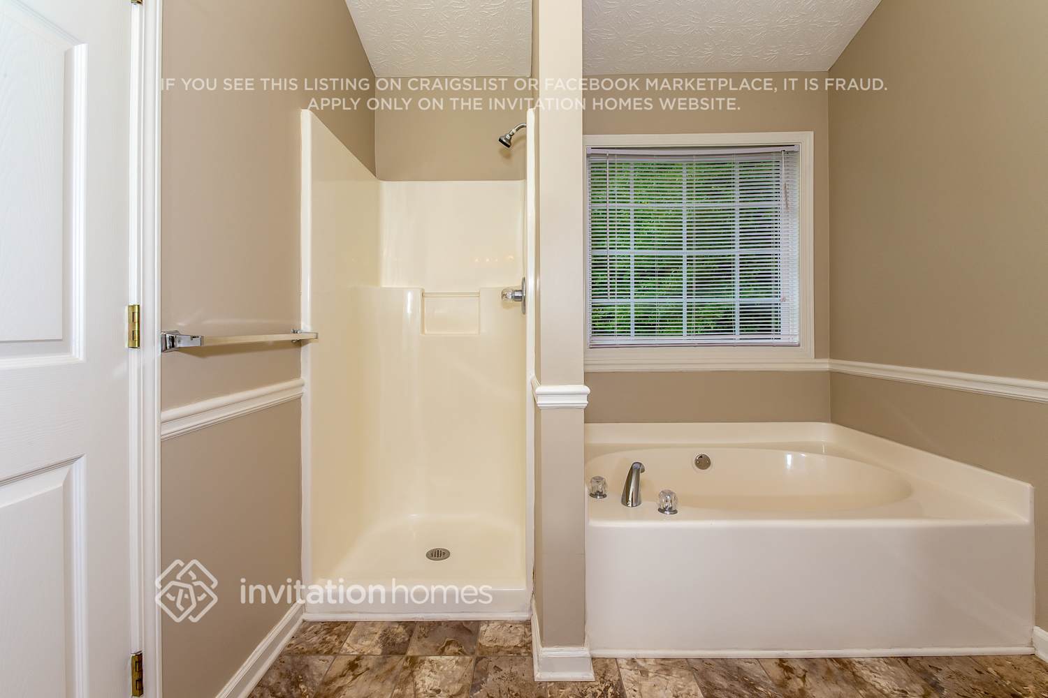 Building Photo - 155 Crooked Creek Dr
