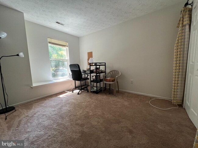Building Photo - 11440 Little Patuxent Pkwy