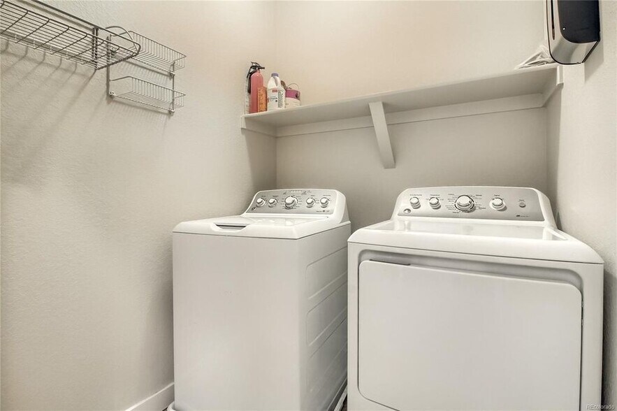 large wash room with new washer/dryer - 2061 W 67th Pl