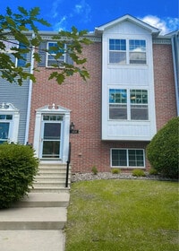Building Photo - 804 Village Pkwy