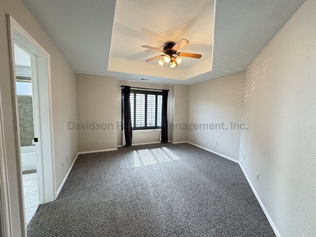 Building Photo - Beautiful 2 Bedroom Condo on the West Side of Colorado Springs