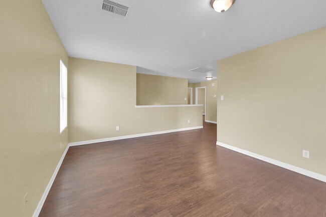 Building Photo - 1119 Mossy Branch St