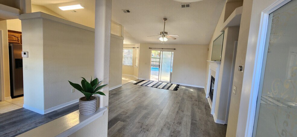 Building Photo - 6177 Broad Wing Ct