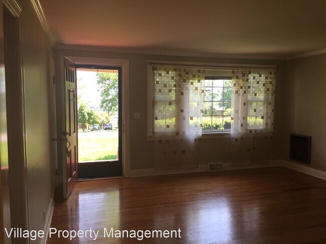 Building Photo - 3 br, 2 bath House - 4007 Moss Rose Drive