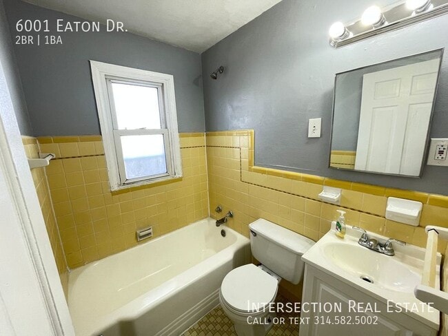 Building Photo - 6001 Eaton Dr