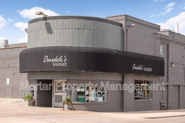 Building Photo - 1164 Randolph Ave