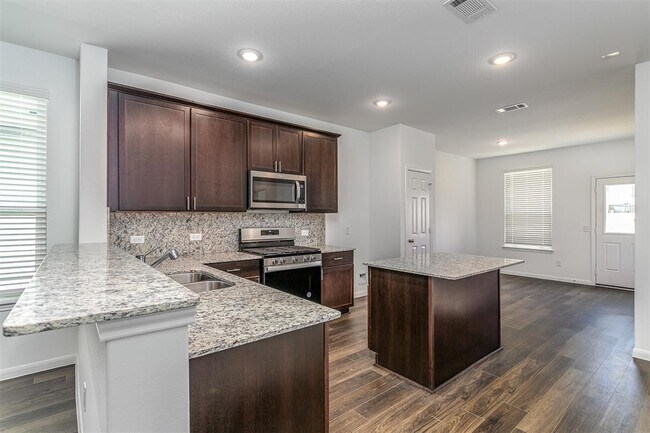 Building Photo - 6735 Hobby Wind Ridge Dr