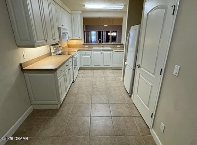 Building Photo - 424 Luna Bella Ln