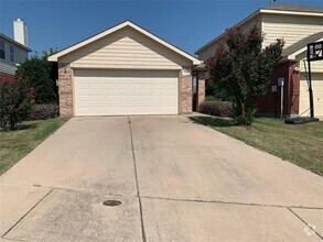 Building Photo - 11905 Grizzly Bear Dr