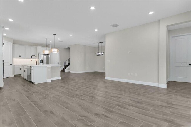 Building Photo - 2091 Axel St