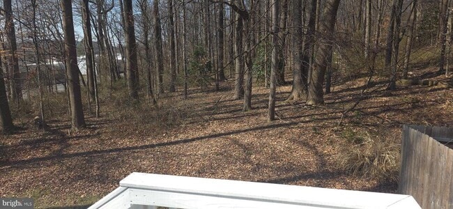 Building Photo - 7886 Marioak Dr