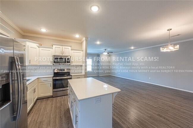 Building Photo - 1271 N Corsica Dr