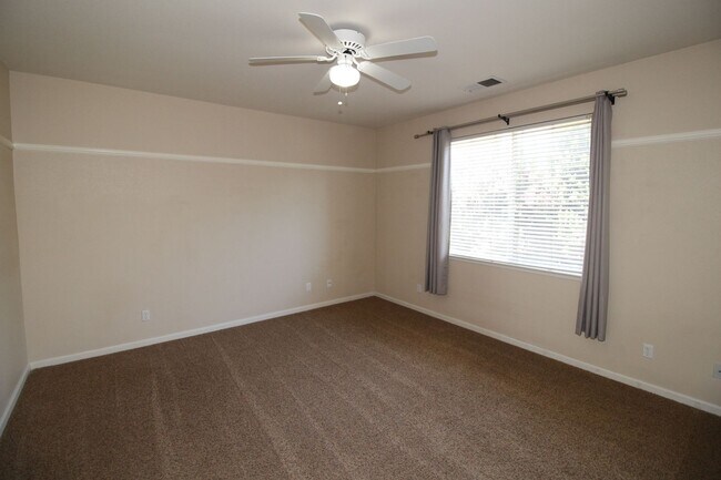 Building Photo - Cute Two-Story Home With Pool & RV Parking
