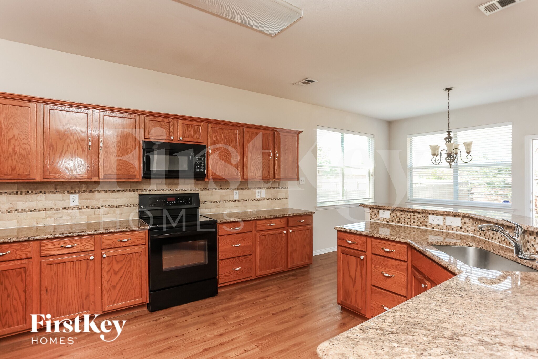 Building Photo - 3213 Bloomfield Trail