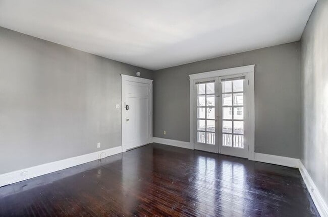 Building Photo - 3636 Besuden Ct