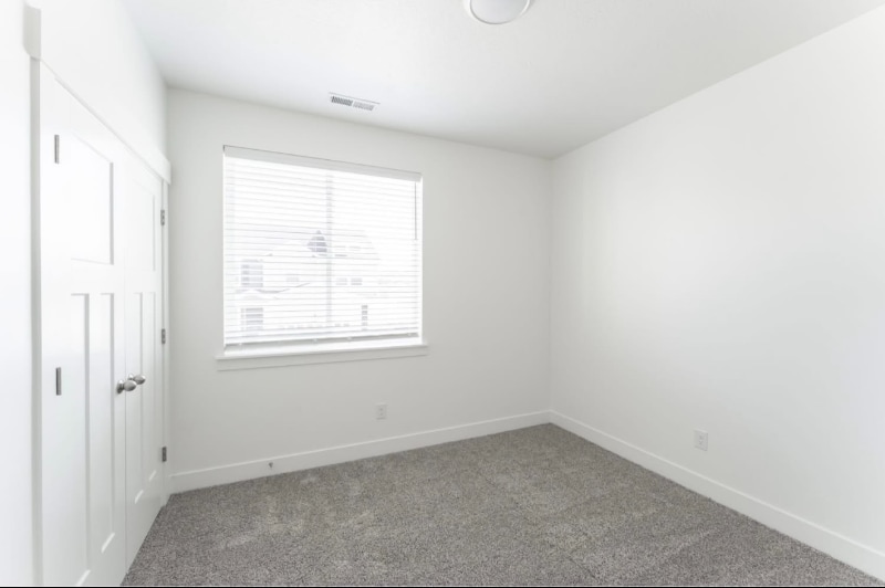 Building Photo - 1423 N 3830 W
