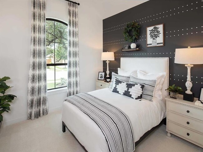 Building Photo - 2516 Carretera Dr