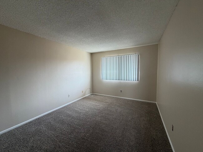 Building Photo - 921 Mt Olive Dr