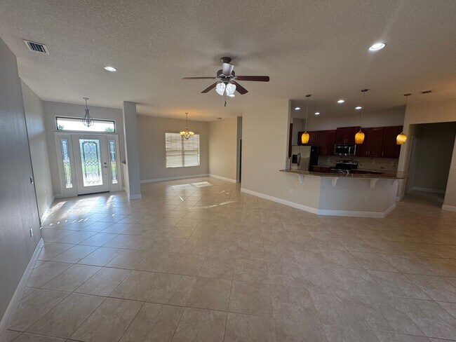Building Photo - 1017 Donegal Dr