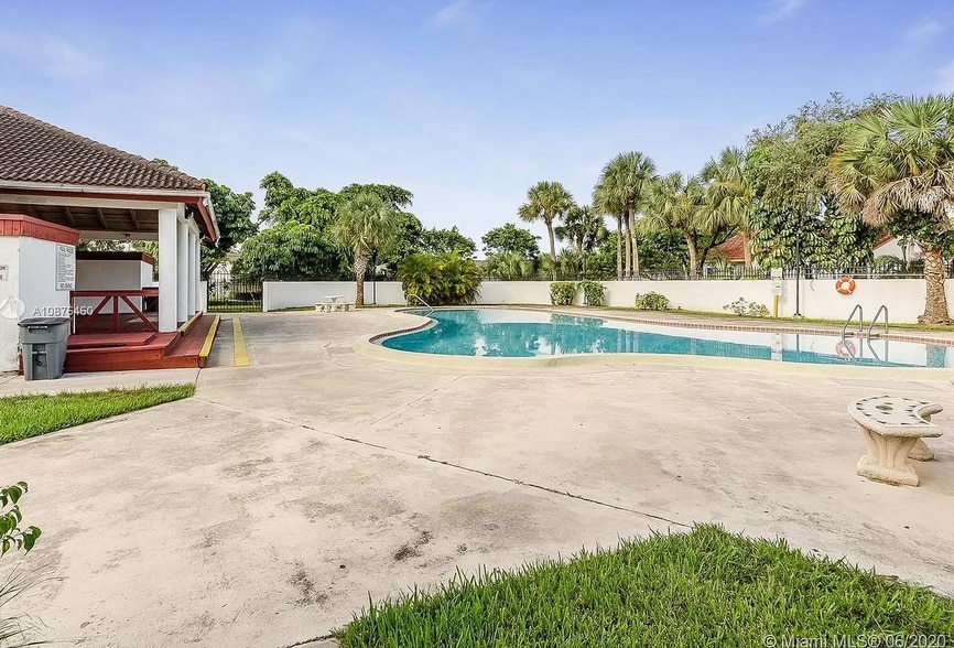 Pool Club - 7510 SW 153rd Plz