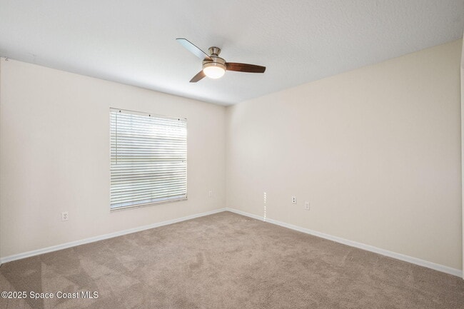 Building Photo - 174 Martesia Way