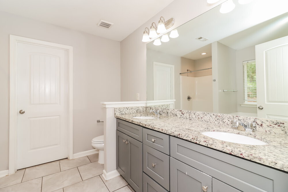 Building Photo - 412 Fieldcrest Dr