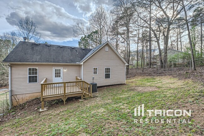 Building Photo - 5772 Shoal Creek Dr