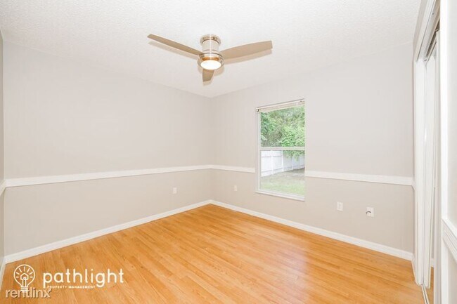 Building Photo - 3 br, 2 bath House - 450 S Cedar Ave UNIT