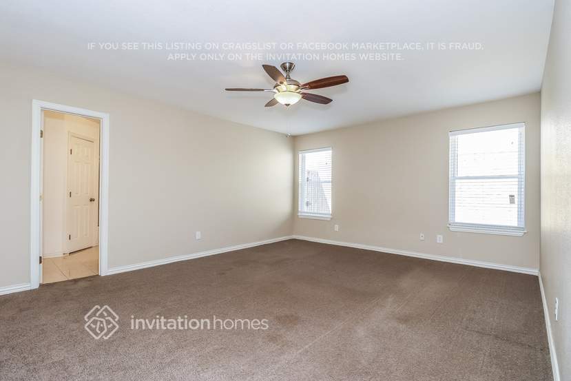 Building Photo - 6402 Big Springs Dr