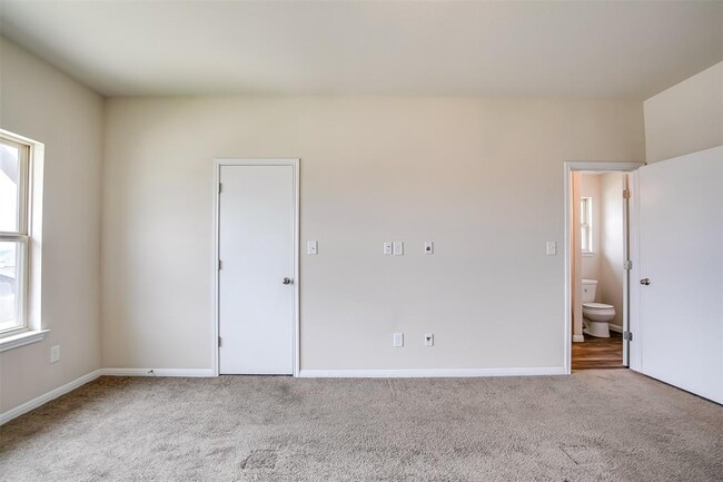 Building Photo - 1005 Dawson Dune Cove