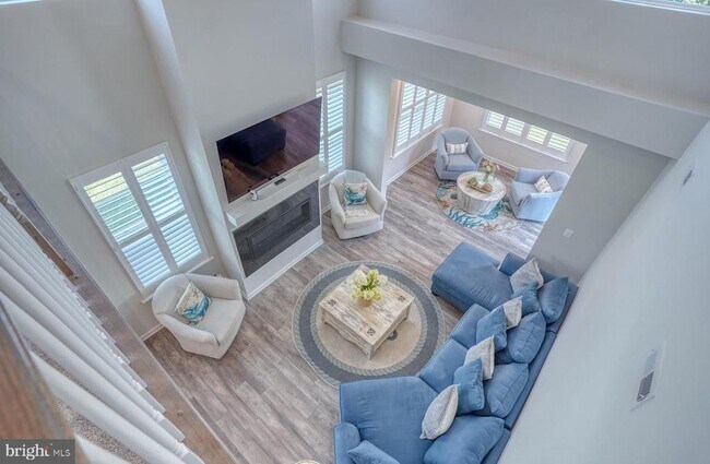 Building Photo - 33163 Oyster Cove Dr