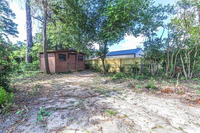 Building Photo - 3932 Creekwood Ln