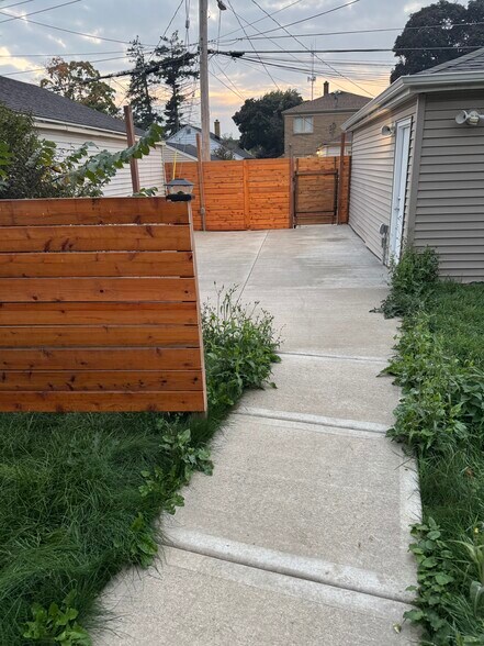 Outside Patio - 3537 N 85th St