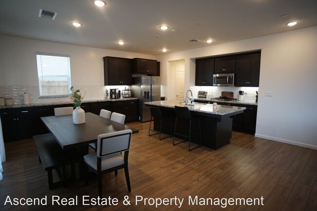 Building Photo - 4 br, 3 bath House - 15718 Cole Brook Ct