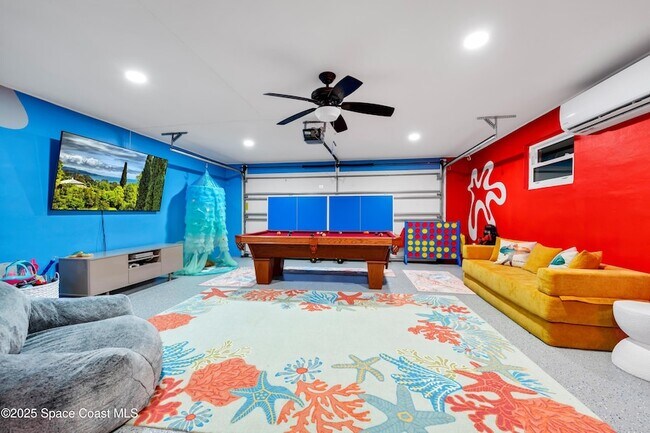 Building Photo - 363 Harbor Dr