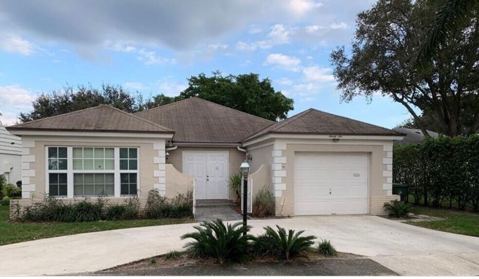 Building Photo - 96 Del Rio Blvd