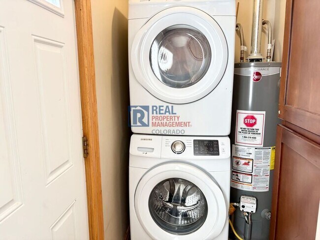 Building Photo - 2474 S Ogden St