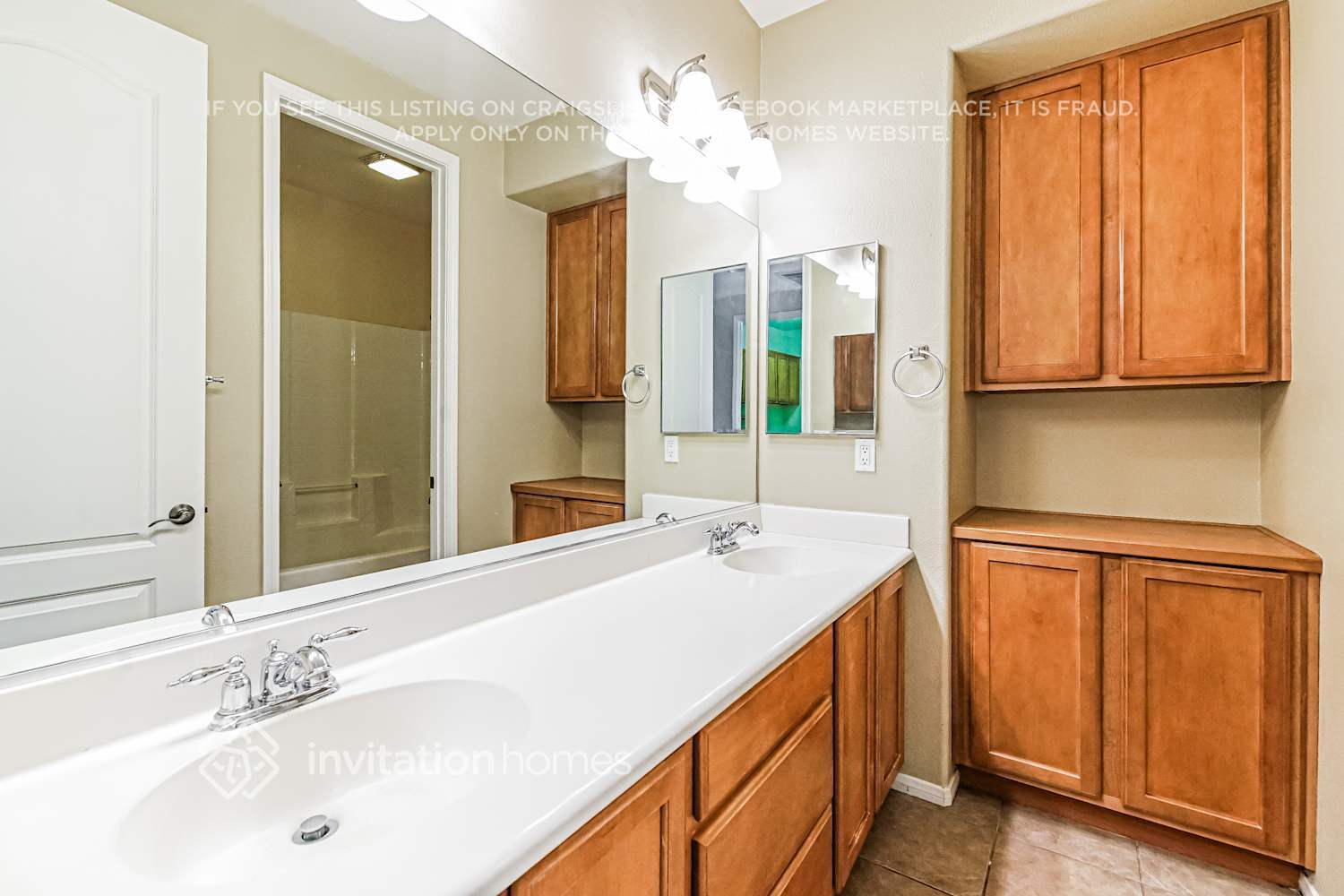 Building Photo - 44824 Lotus Ct