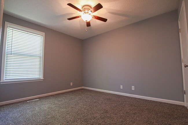 Building Photo - Pet Friendly Three Bedroom with Basement!