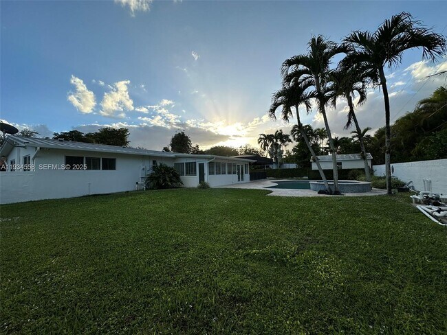 Building Photo - 7535 SW 117th St