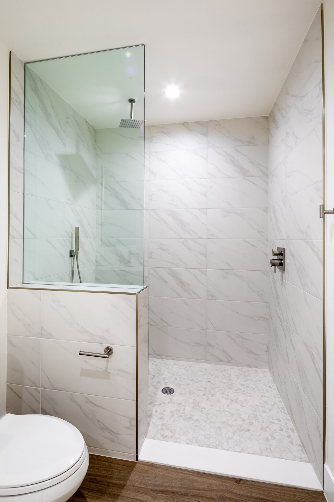 Building Photo - 13680 Mark Dr