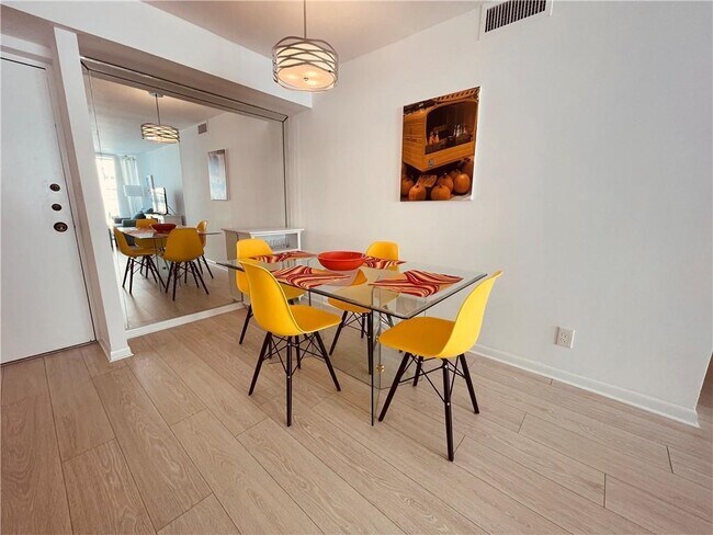 Building Photo - 111 Briny Ave